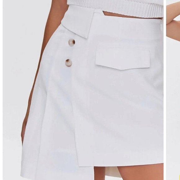 Forever21 White Asymmetrical Pleated School Girl Tiered Button Mini Skirt Small - Picture 11 of 15